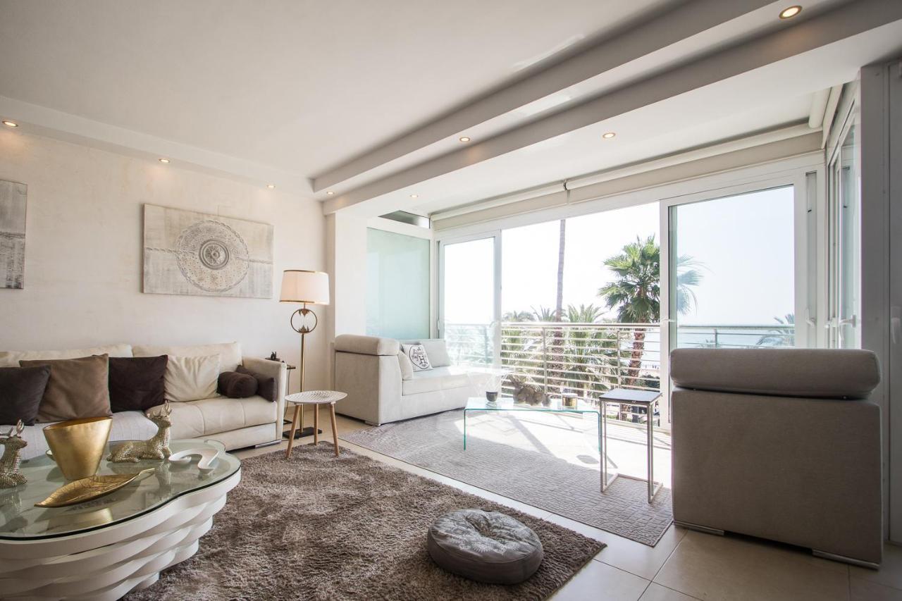 First Line Luxury Apartments Alicante Esterno foto