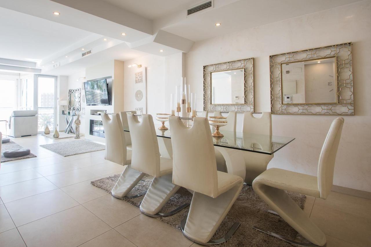 First Line Luxury Apartments Alicante Esterno foto