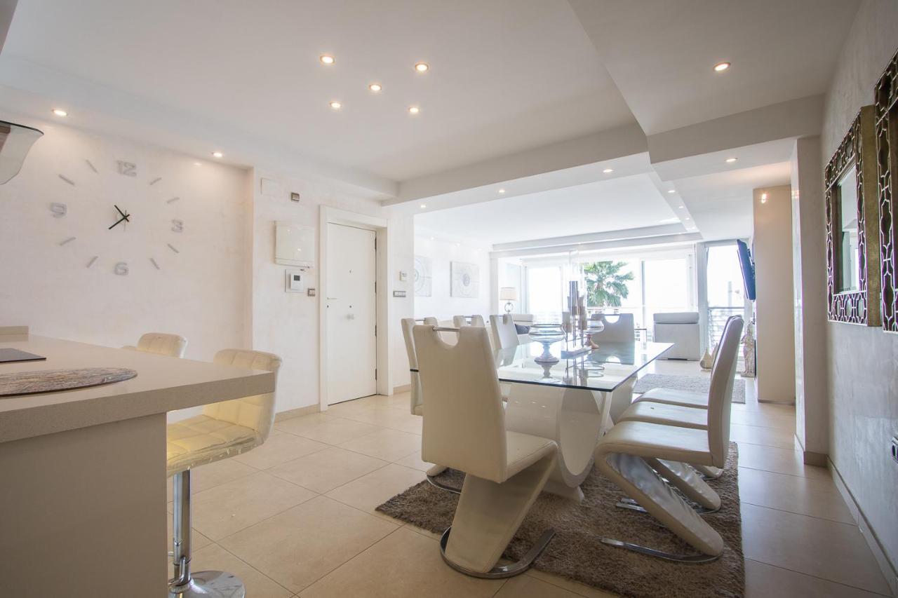 First Line Luxury Apartments Alicante Esterno foto