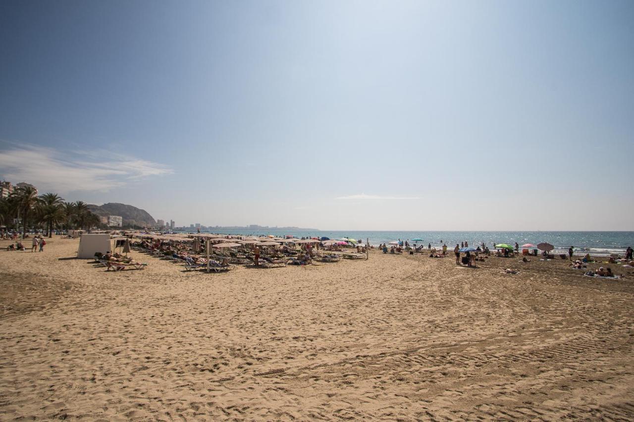 First Line Luxury Apartments Alicante Esterno foto